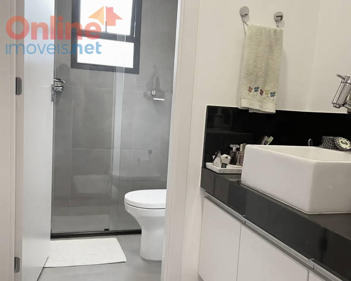 Cobertura, Serra, 4 Quartos, 0 Vaga, 2 Suítes