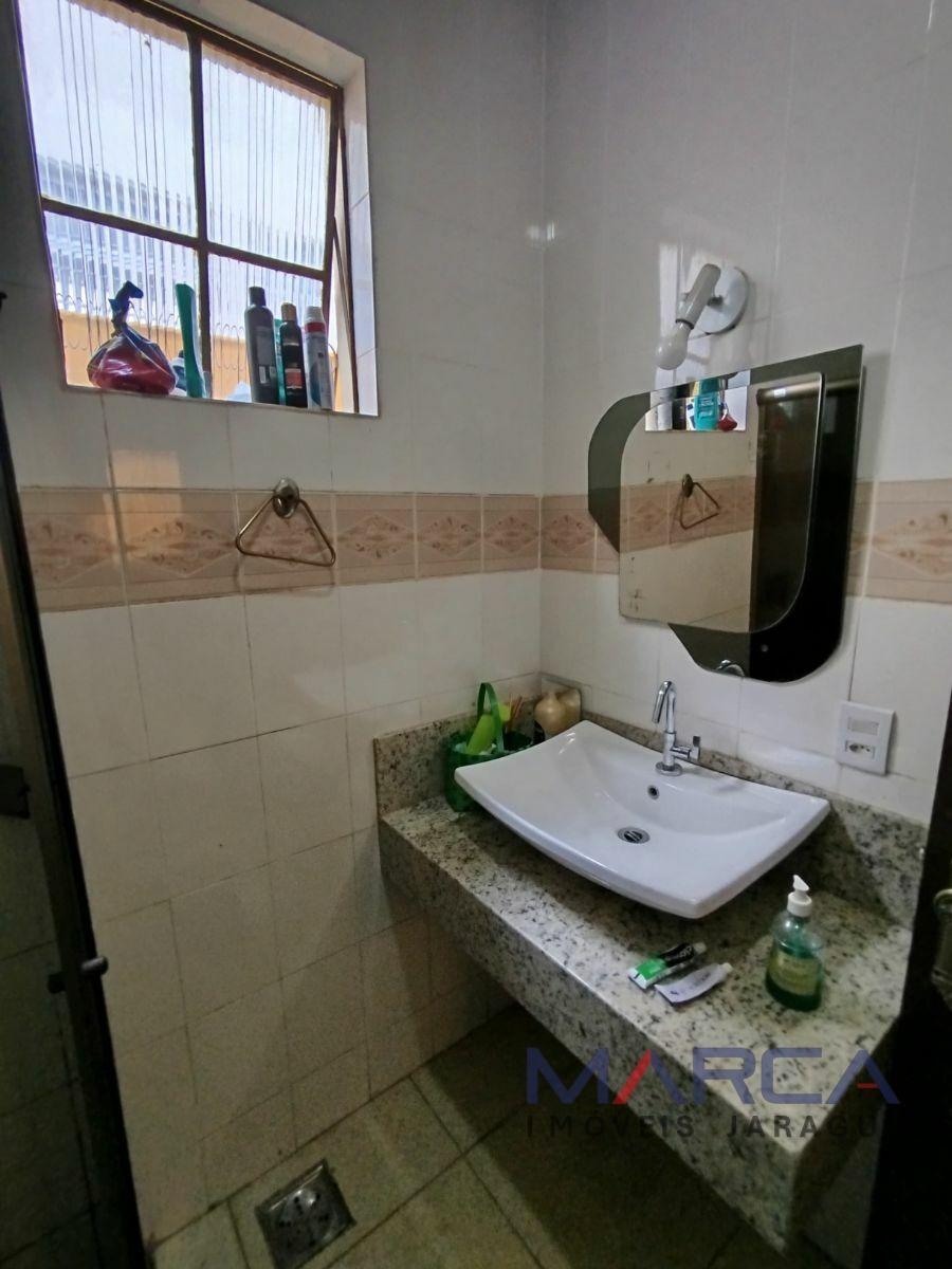 Casa, Dona Clara, 0 Quarto, 4 Vagas
