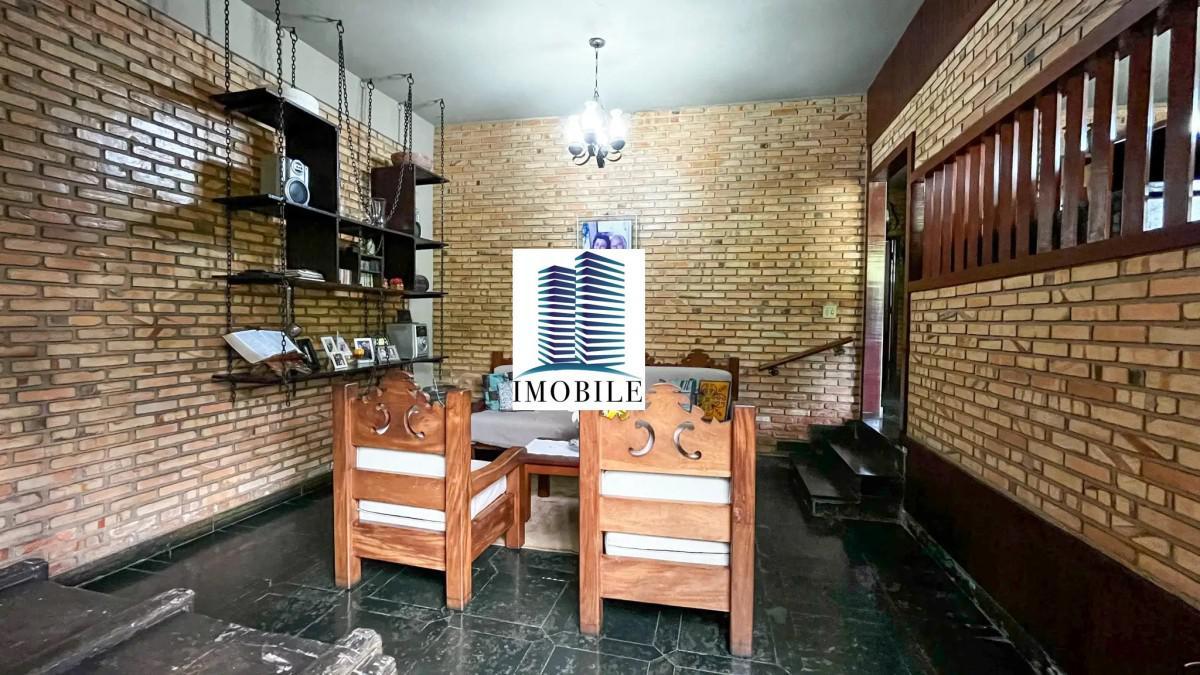 Casa, Luxemburgo, 4 Quartos, 4 Vagas, 2 Suítes