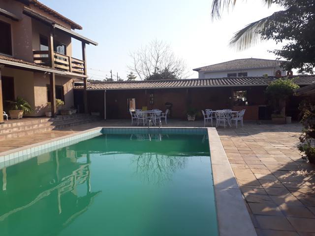Casa, Trevo, 4 Quartos, 6 Vagas, 4 Suítes