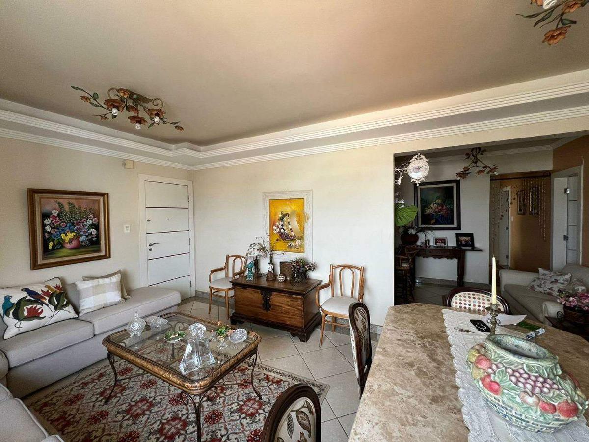 Apartamento, Santa Helena, 4 Quartos, 2 Vagas, 1 Suíte