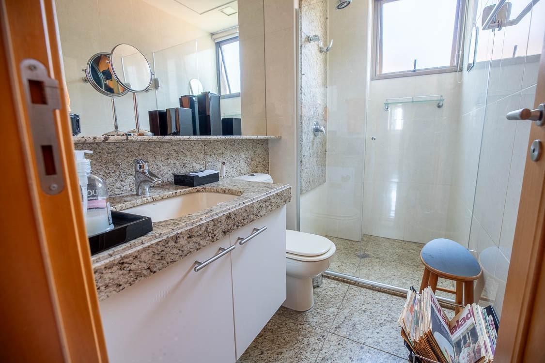 Apartamento, Sion, 4 Quartos, 3 Vagas, 2 Suítes