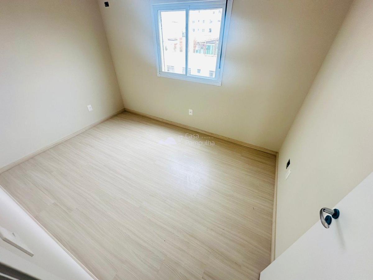 Apartamento, Santa Branca, 3 Quartos, 2 Vagas, 1 Suíte
