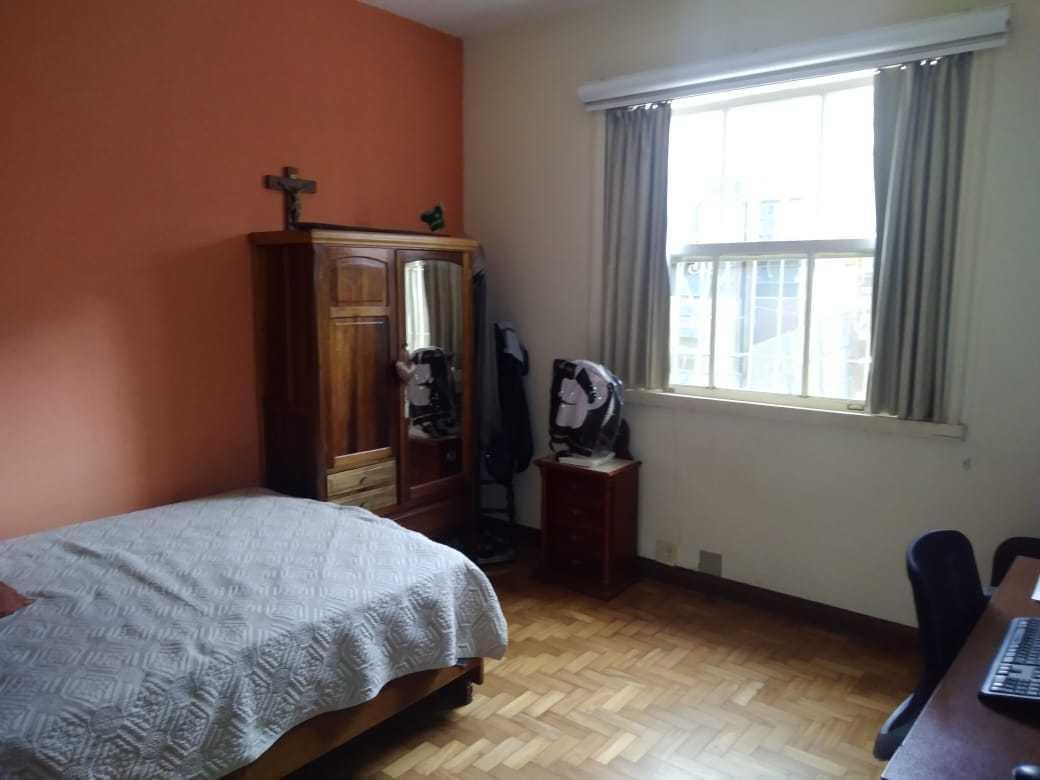 Casa, Gutierrez, 4 Quartos, 2 Vagas, 1 Suíte