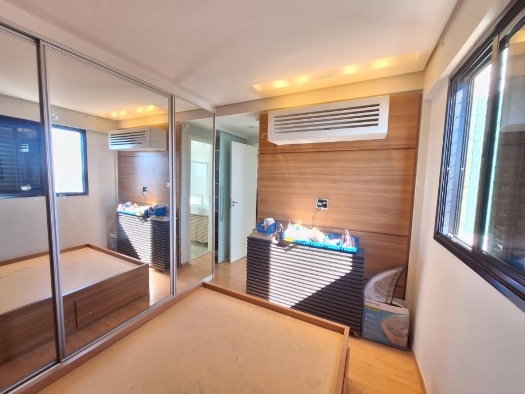 Apartamento, Sagrada Família, 3 Quartos, 2 Vagas, 1 Suíte
