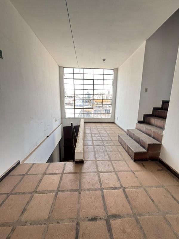 Galpão, Nova Floresta, 0 Quarto, 20 Vagas