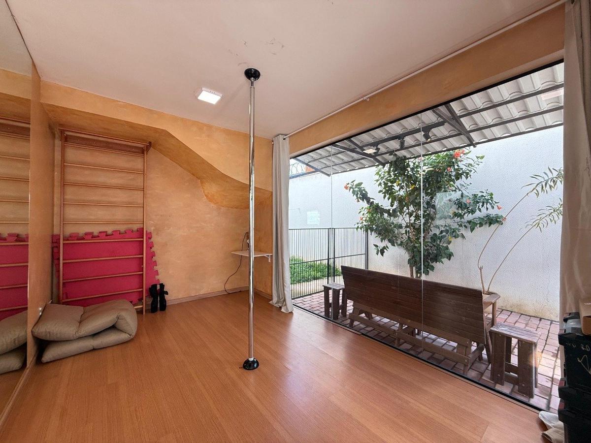 Casa, Santa Amélia, 3 Quartos, 4 Vagas, 1 Suíte