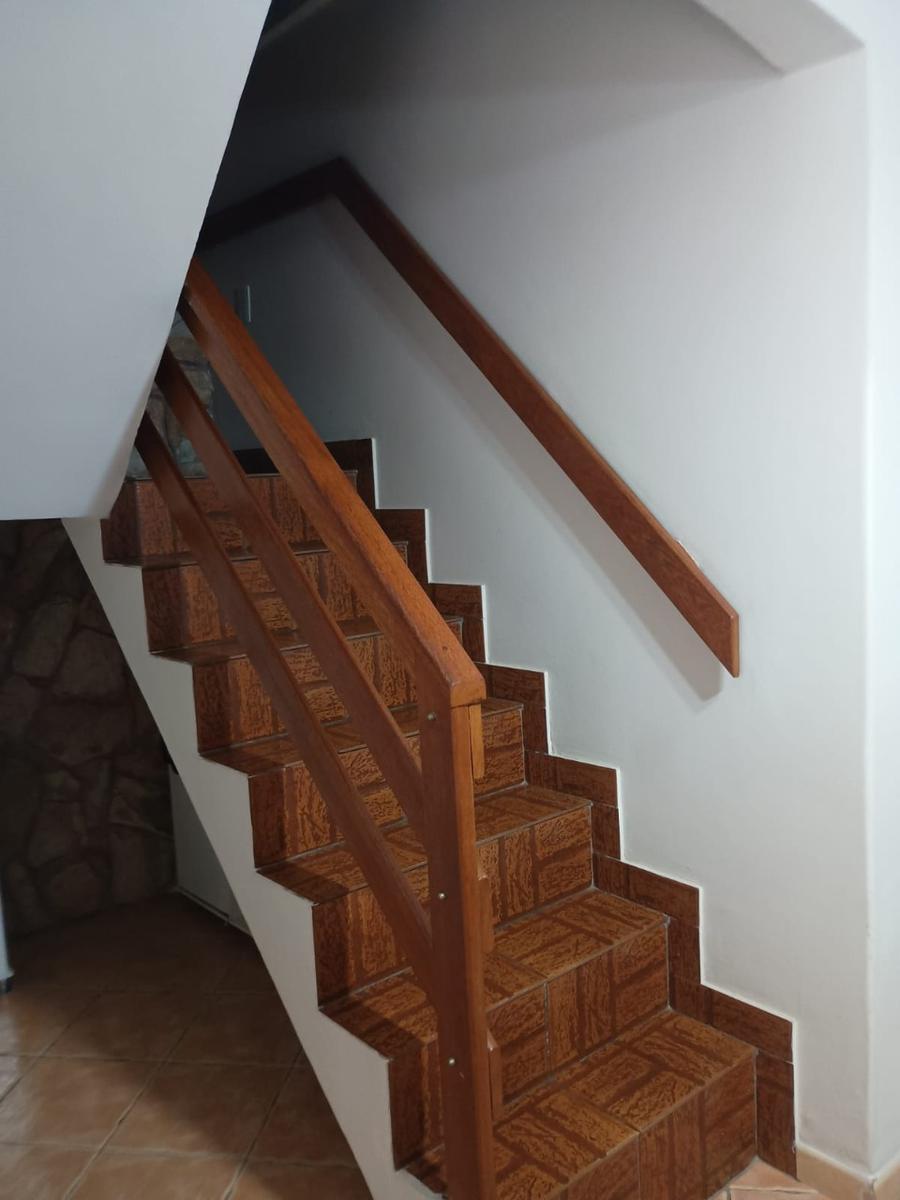 Casa, Piratininga (venda Nova), 3 Quartos, 2 Vagas, 1 Suíte