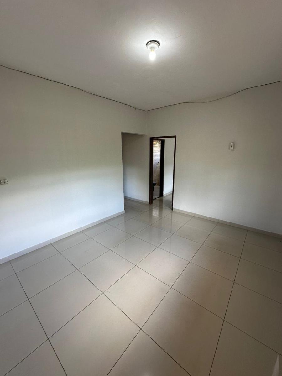 Casa, São José, 3 Quartos, 0 Vaga, 1 Suíte