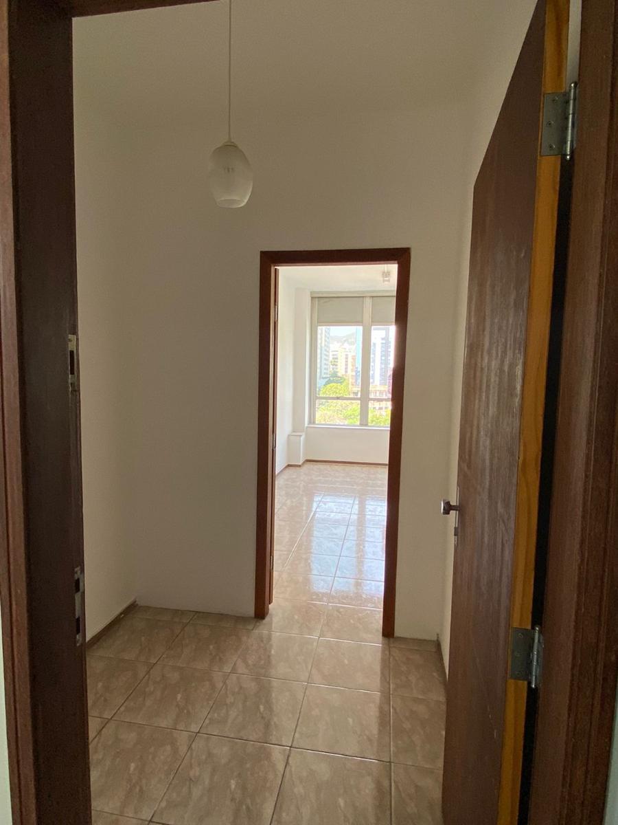 Sala, Savassi, 0 Quarto, 0 Vaga