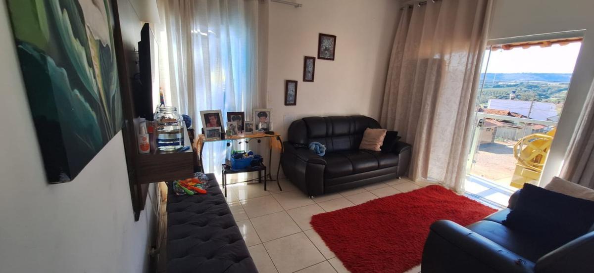 Casa, Centro, 3 Quartos, 2 Vagas