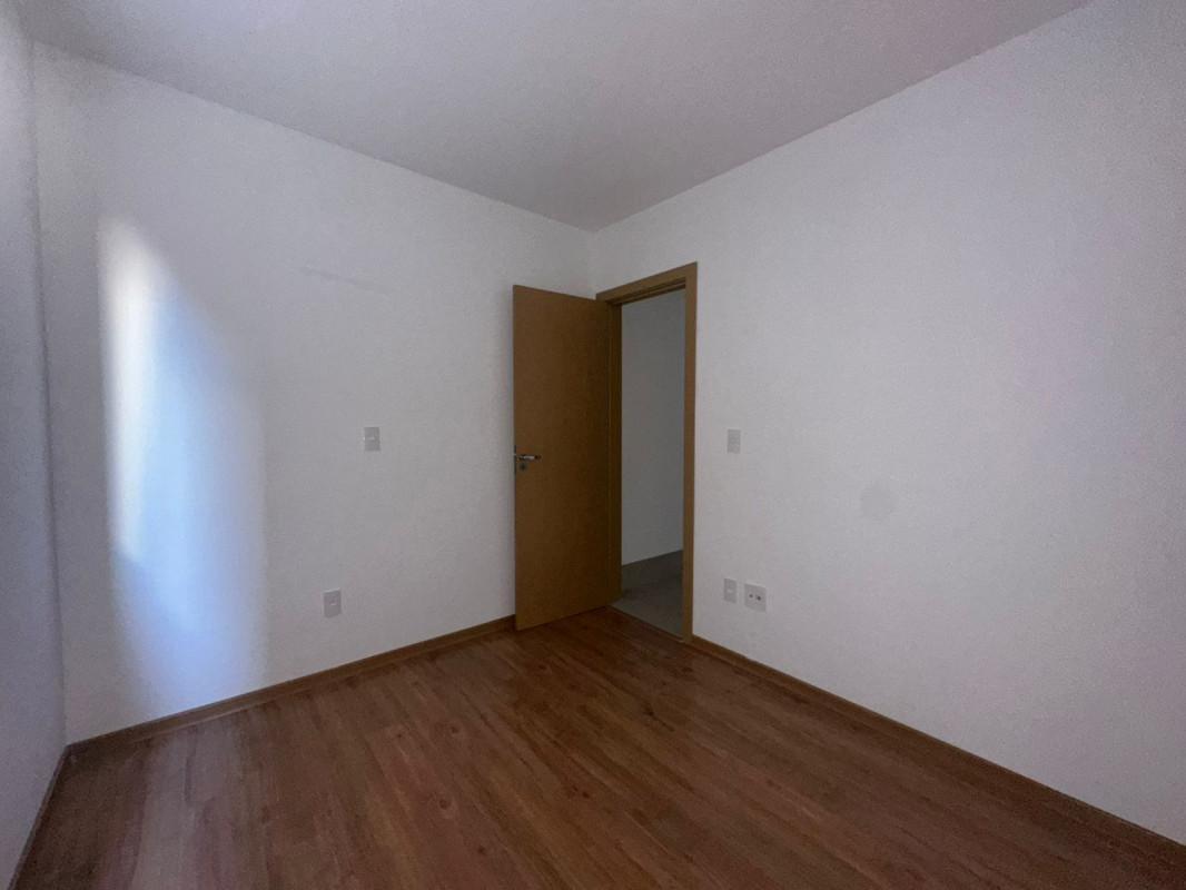 Apartamento, Esplanada, 4 Quartos, 2 Vagas, 1 Suíte