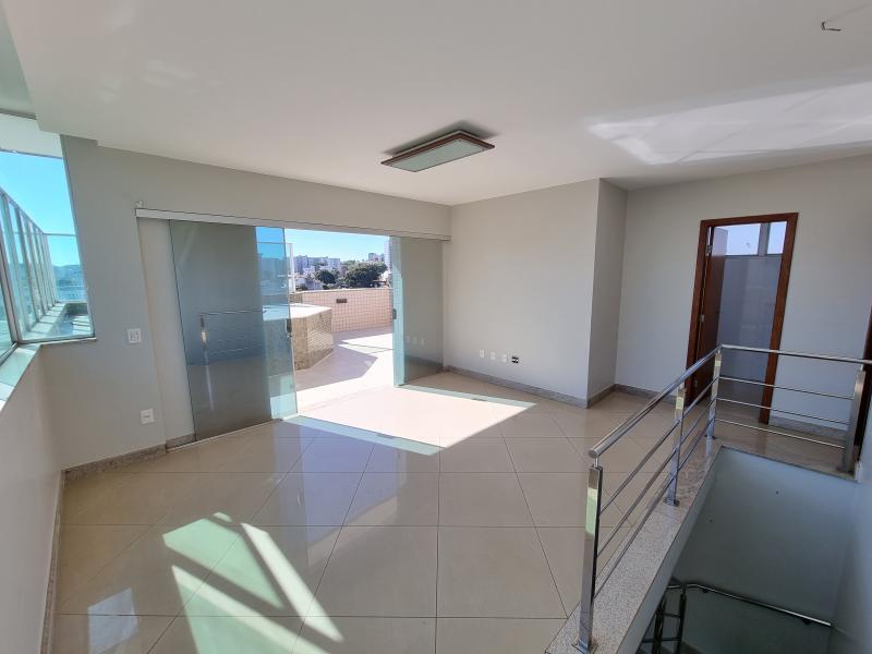 Cobertura, São Luiz (pampulha), 2 Quartos, 2 Vagas, 1 Suíte