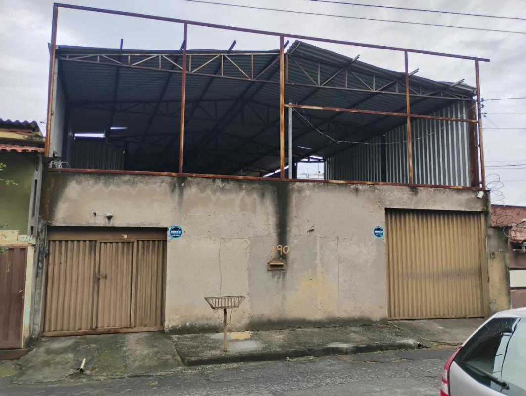 Casa, Vila Clóris, 3 Quartos, 6 Vagas, 1 Suíte
