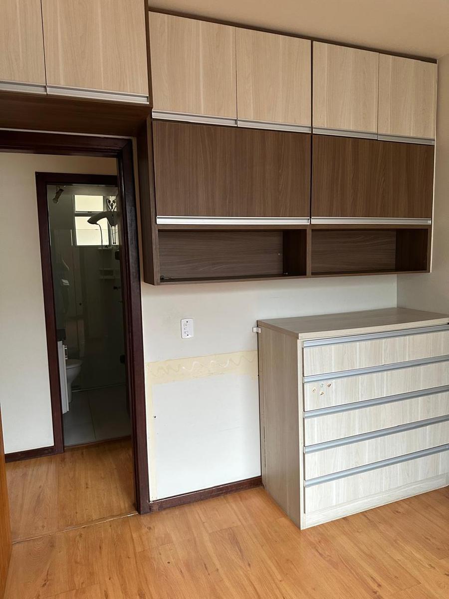Apartamento, Sagrada Família, 2 Quartos, 1 Vaga, 1 Suíte