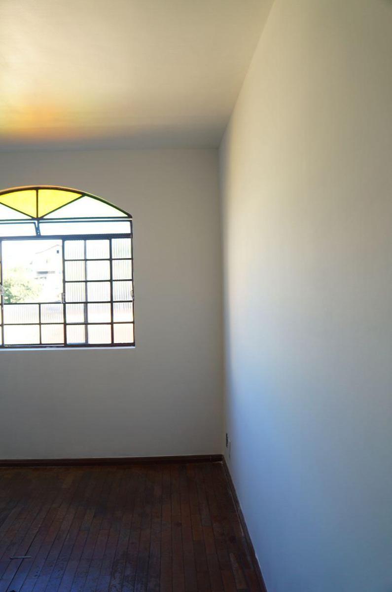 Andar, Padre Eustáquio, 5 Quartos, 0 Vaga, 3 Suítes