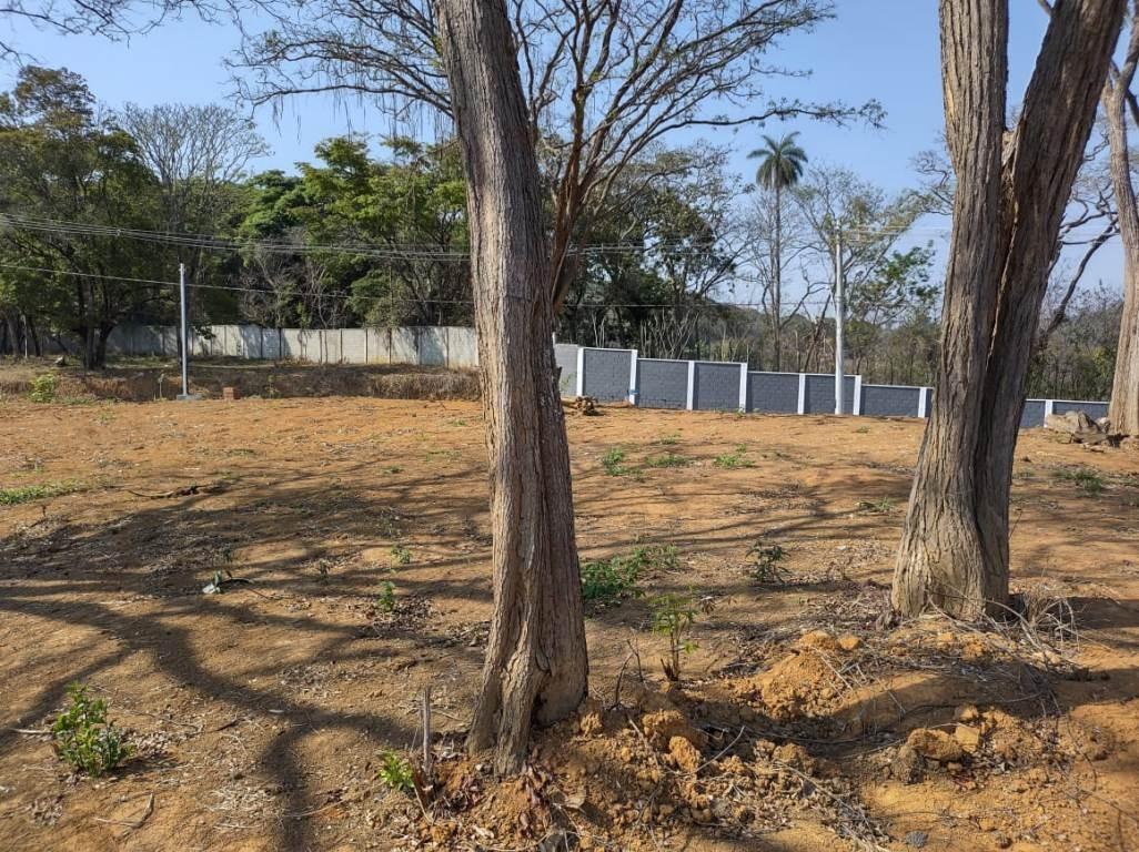 Lote, Condomínio Versailles Ville de France, 0 Quarto, 0 Vaga