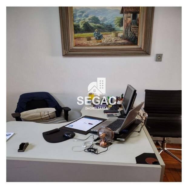 Casa, Calafate, 3 Quartos, 5 Vagas, 1 Suíte