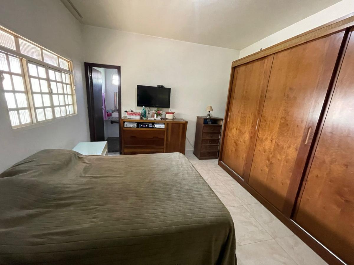 Casa, Milanez, 3 Quartos, 4 Vagas, 2 Suítes