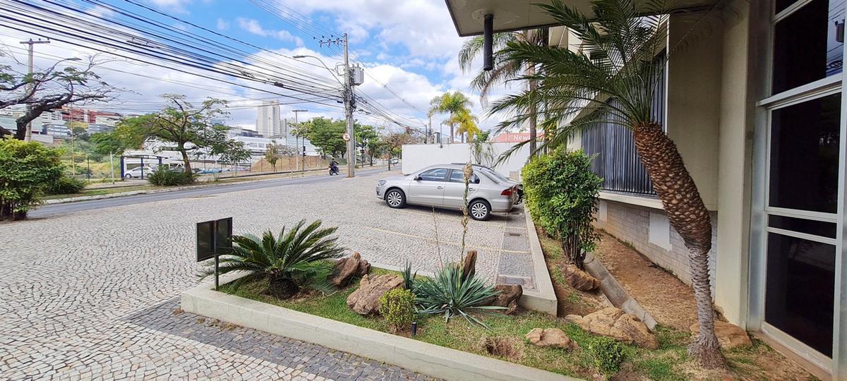 Andar, Estoril, 0 Quarto, 30 Vagas