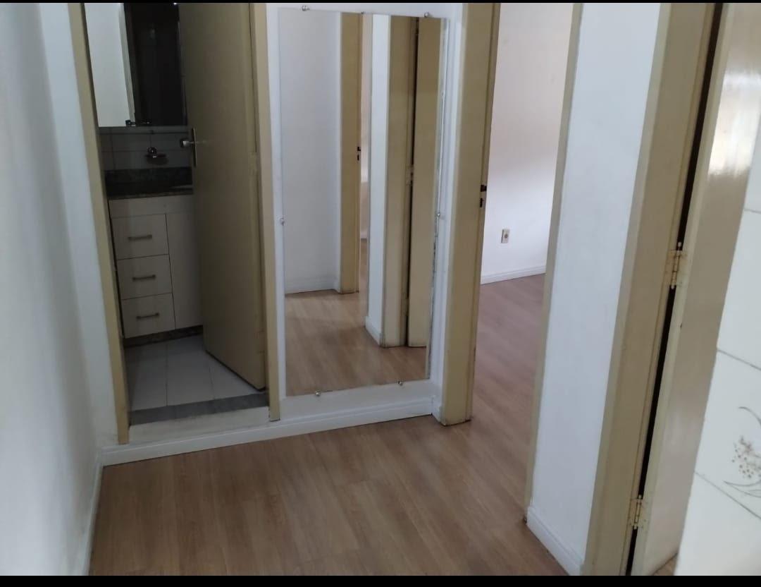 Apartamento, Centro, 2 Quartos, 0 Vaga