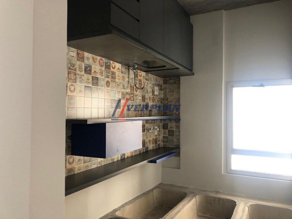 Prédio, Funcionários, 3 Vagas