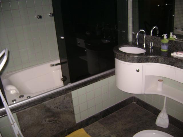 Casa, Fernão Dias, 5 Quartos, 11 Vagas, 5 Suítes