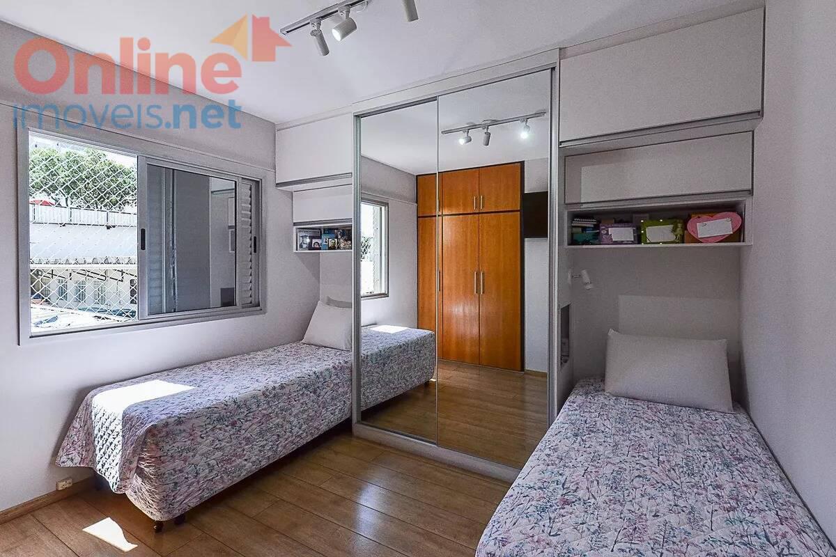 Cobertura, Cidade Nova, 4 Quartos, 0 Vaga, 1 Suíte