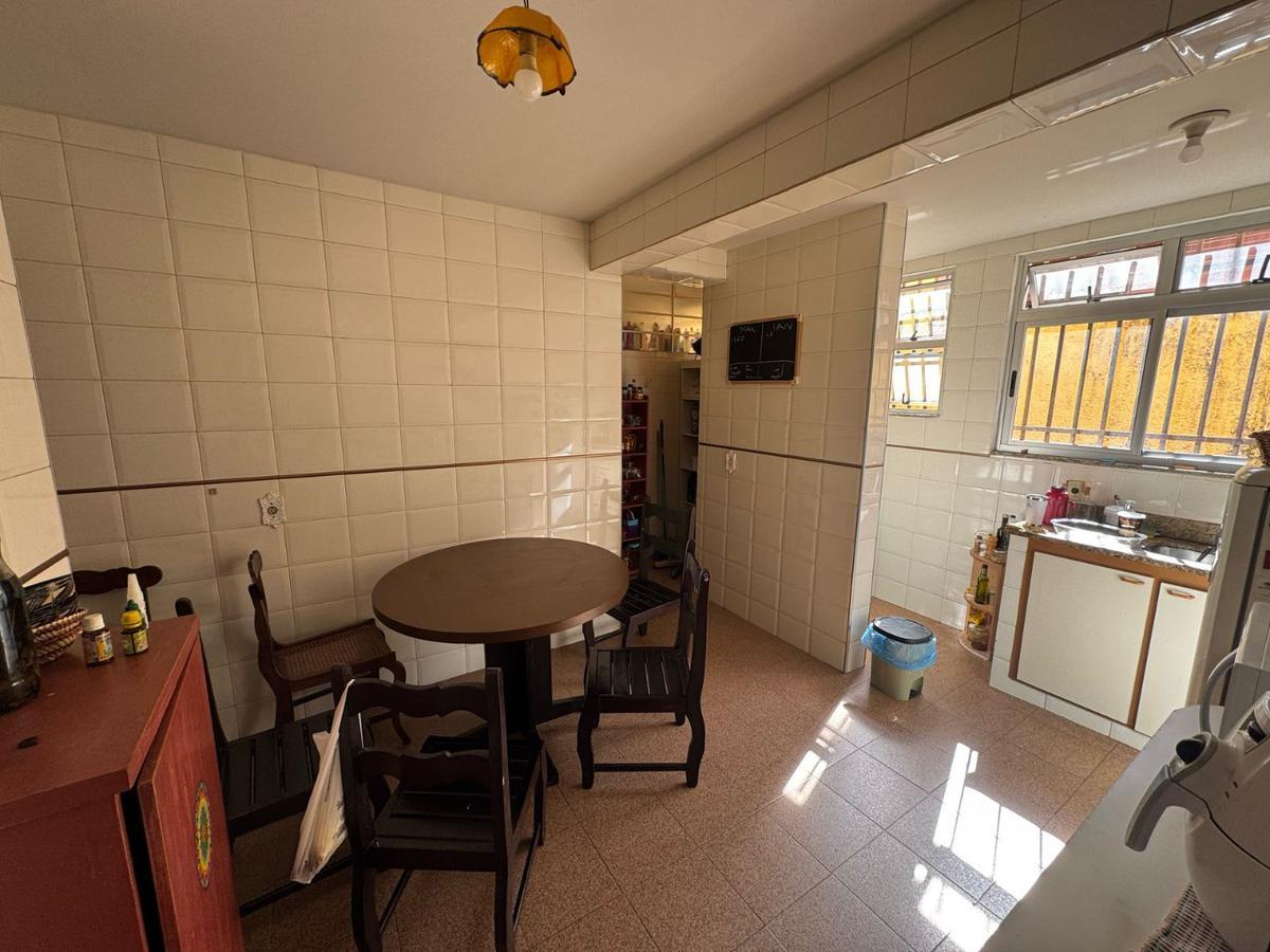 Apartamento, Colégio Batista, 3 Quartos, 1 Vaga