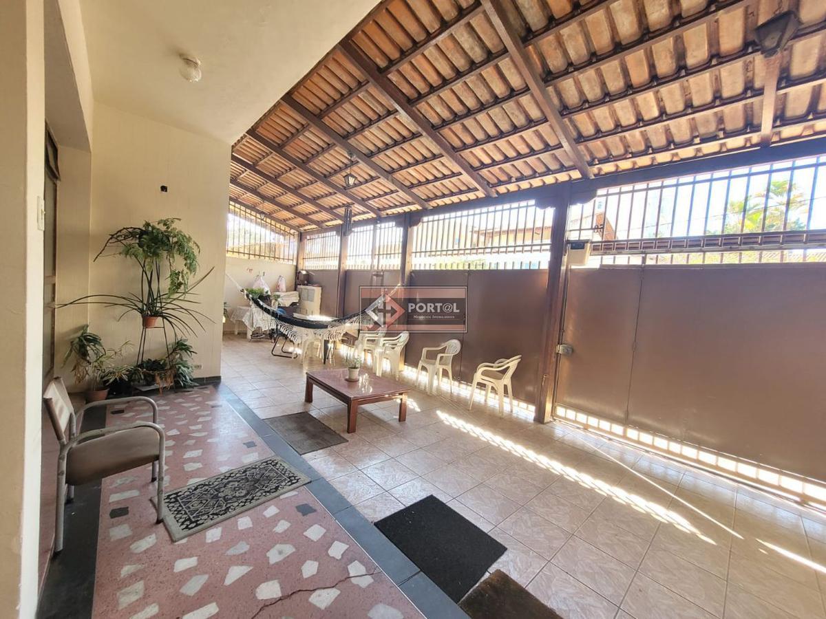 Casa, Santa Inês, 3 Quartos, 3 Vagas, 1 Suíte