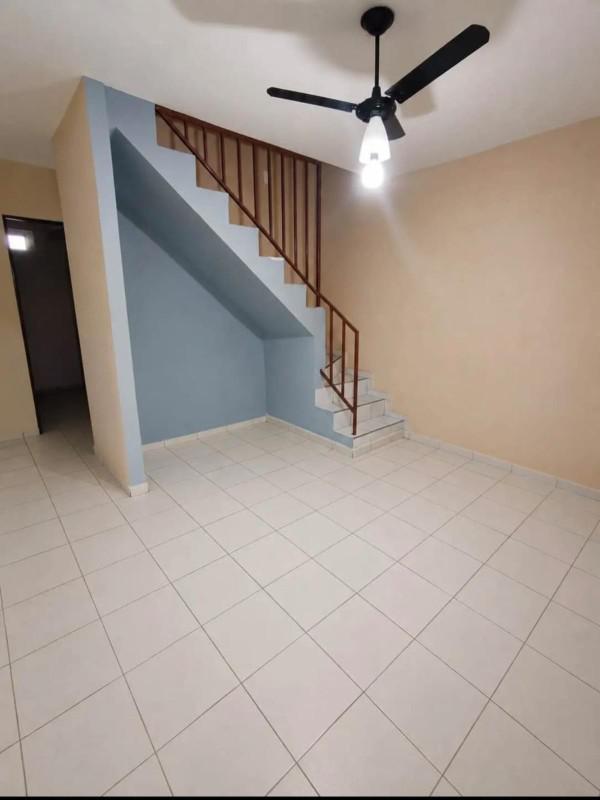 Casa, Laranjeiras, 2 Quartos, 1 Vaga