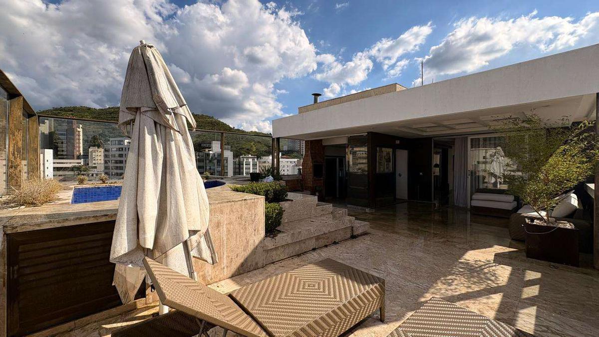 Cobertura, Sion, 3 Quartos, 3 Vagas, 2 Suítes