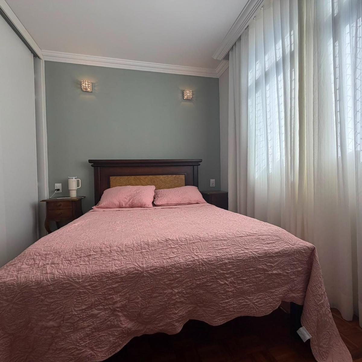 Cobertura, Sagrada Família, 4 Quartos, 2 Vagas, 1 Suíte