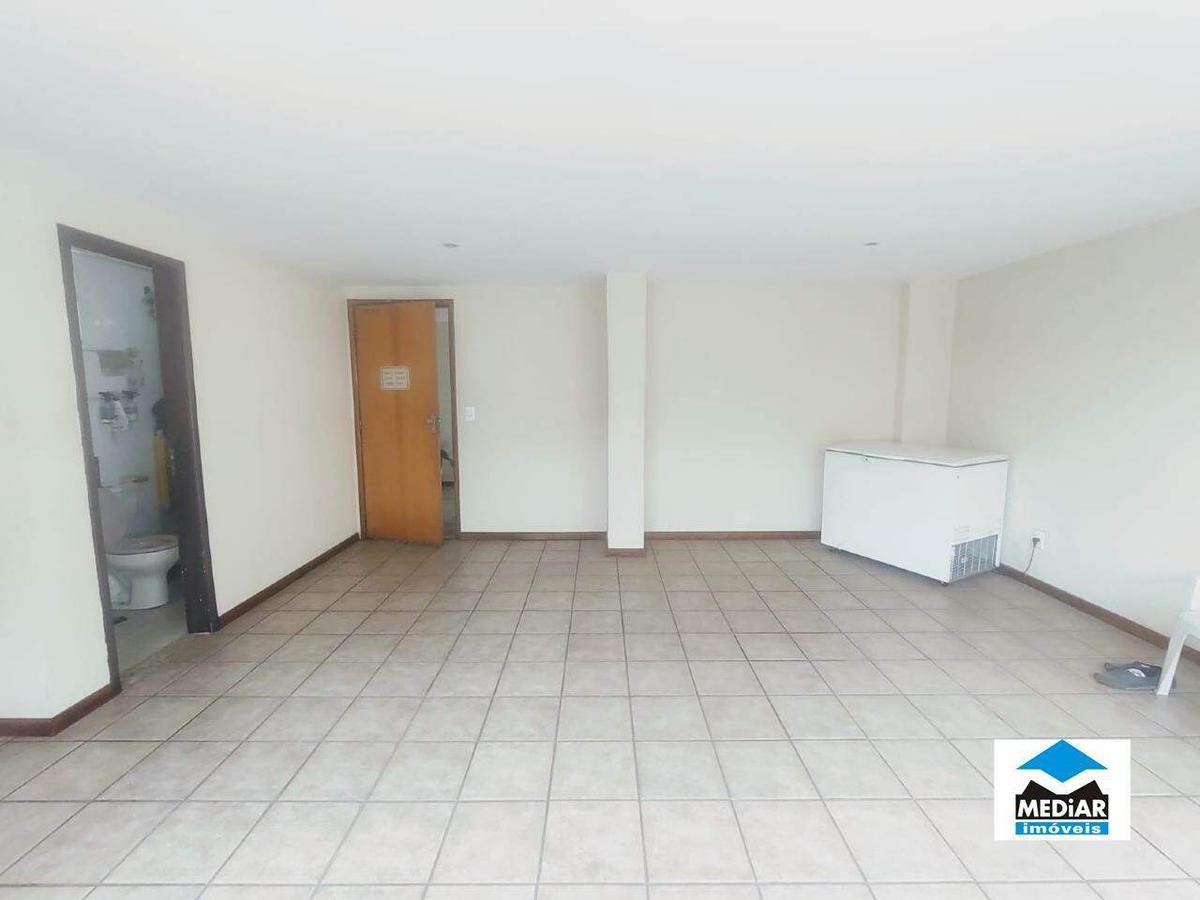 Apartamento, Floresta, 3 Quartos, 2 Vagas, 1 Suíte