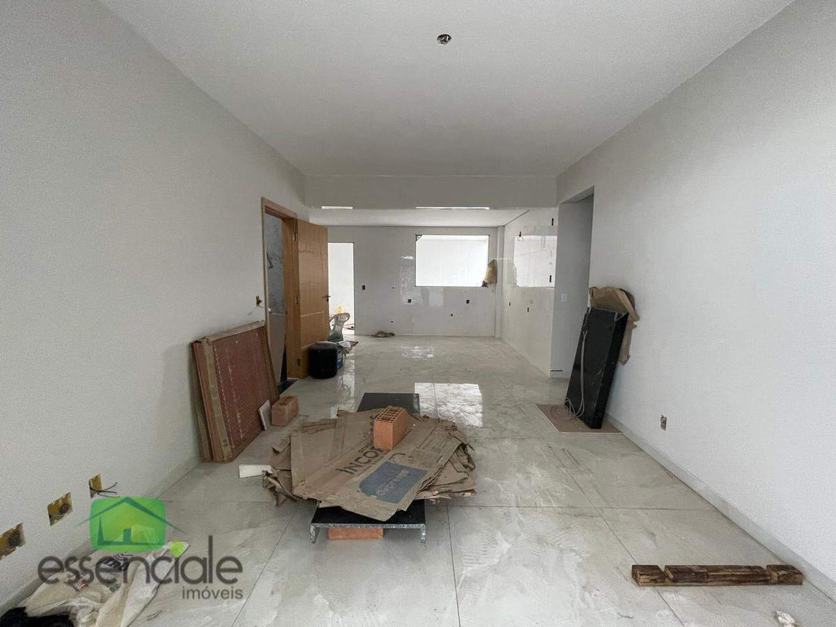 Apartamento, Santa Cruz Industrial, 3 Quartos, 2 Vagas, 1 Suíte