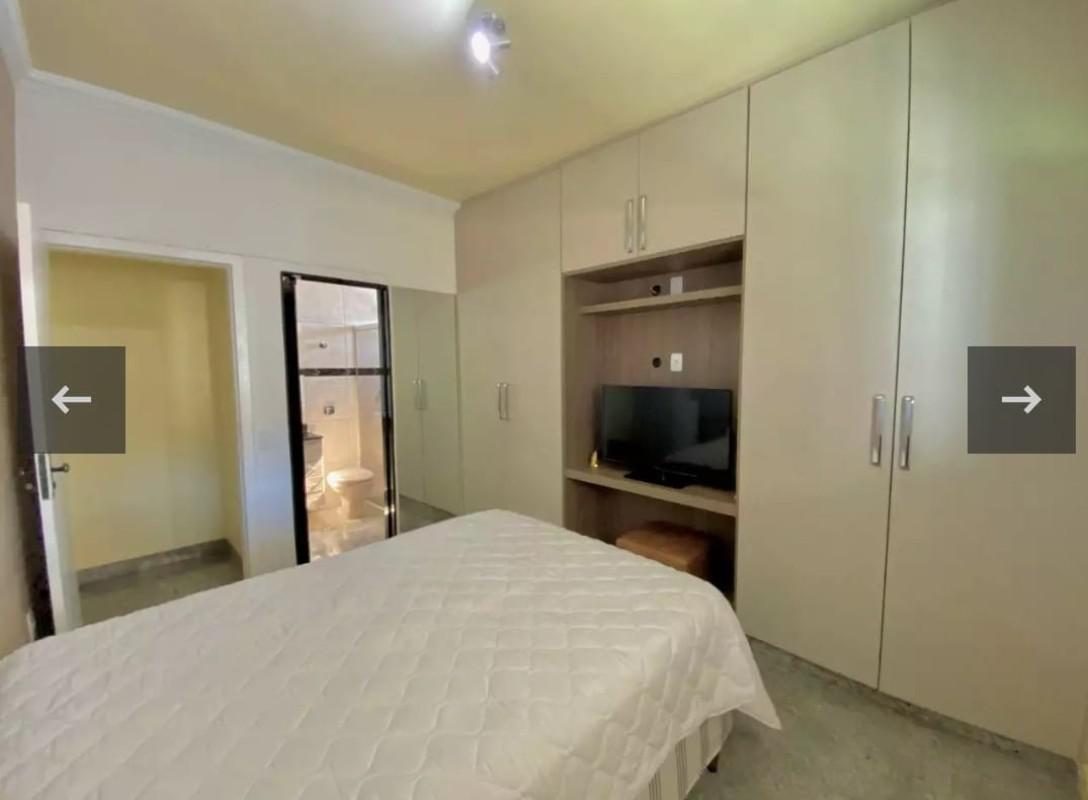 Casa, Santa Branca, 4 Quartos, 2 Vagas, 2 Suítes