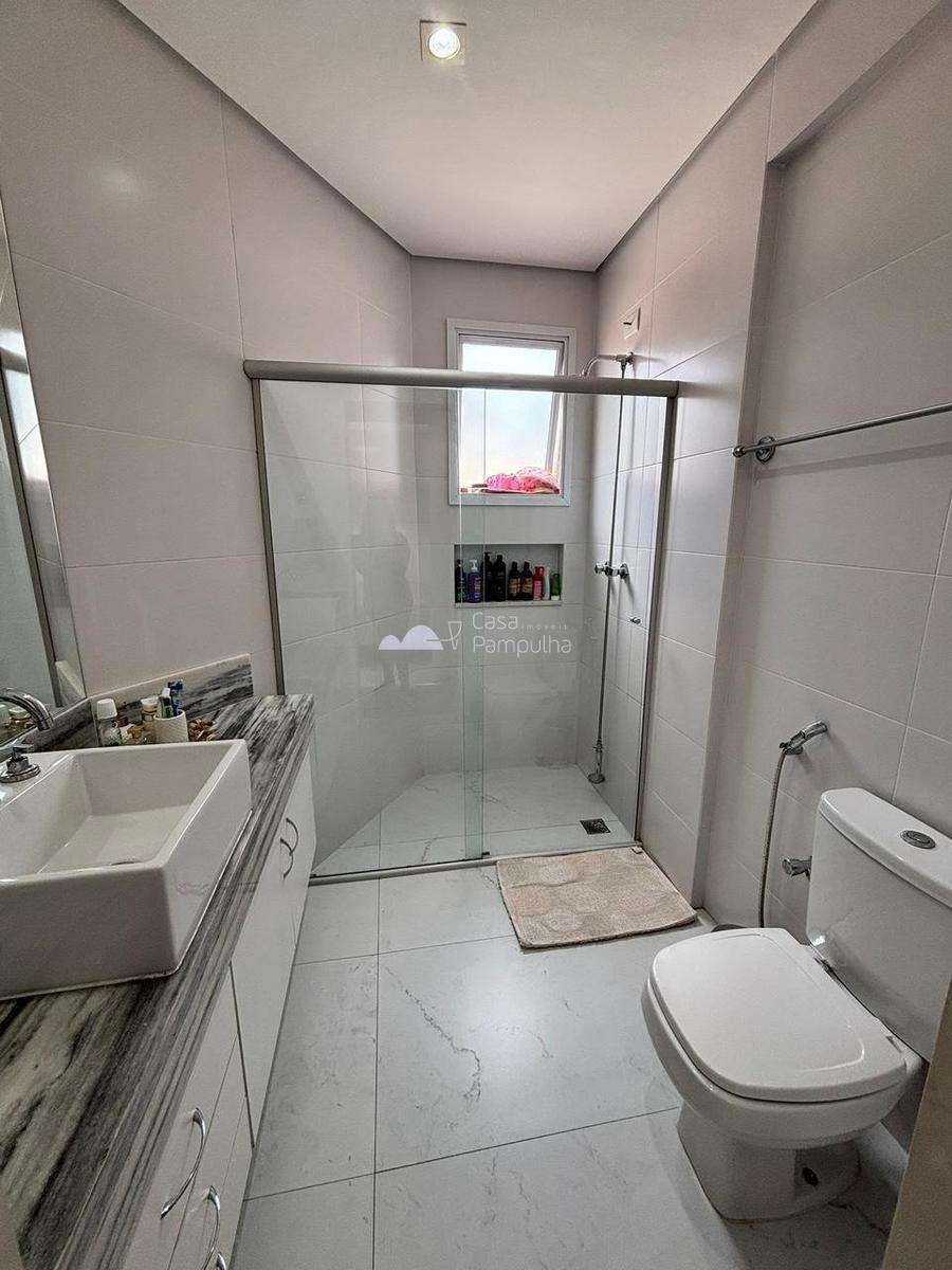 Casa, Planalto, 3 Quartos, 2 Vagas, 1 Suíte