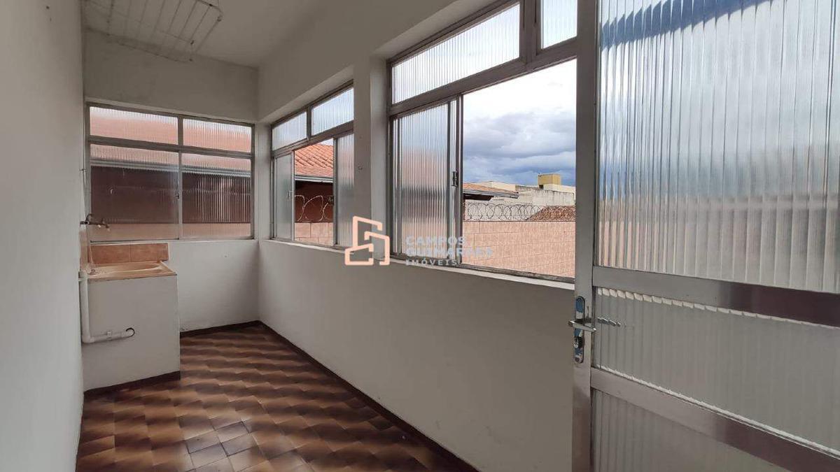 Casa, Coqueiros, 6 Quartos, 2 Vagas, 2 Suítes