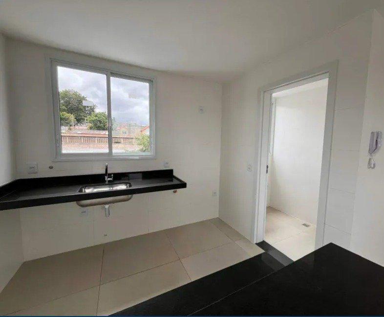 Cobertura, Padre Eustáquio, 4 Quartos, 2 Vagas, 1 Suíte