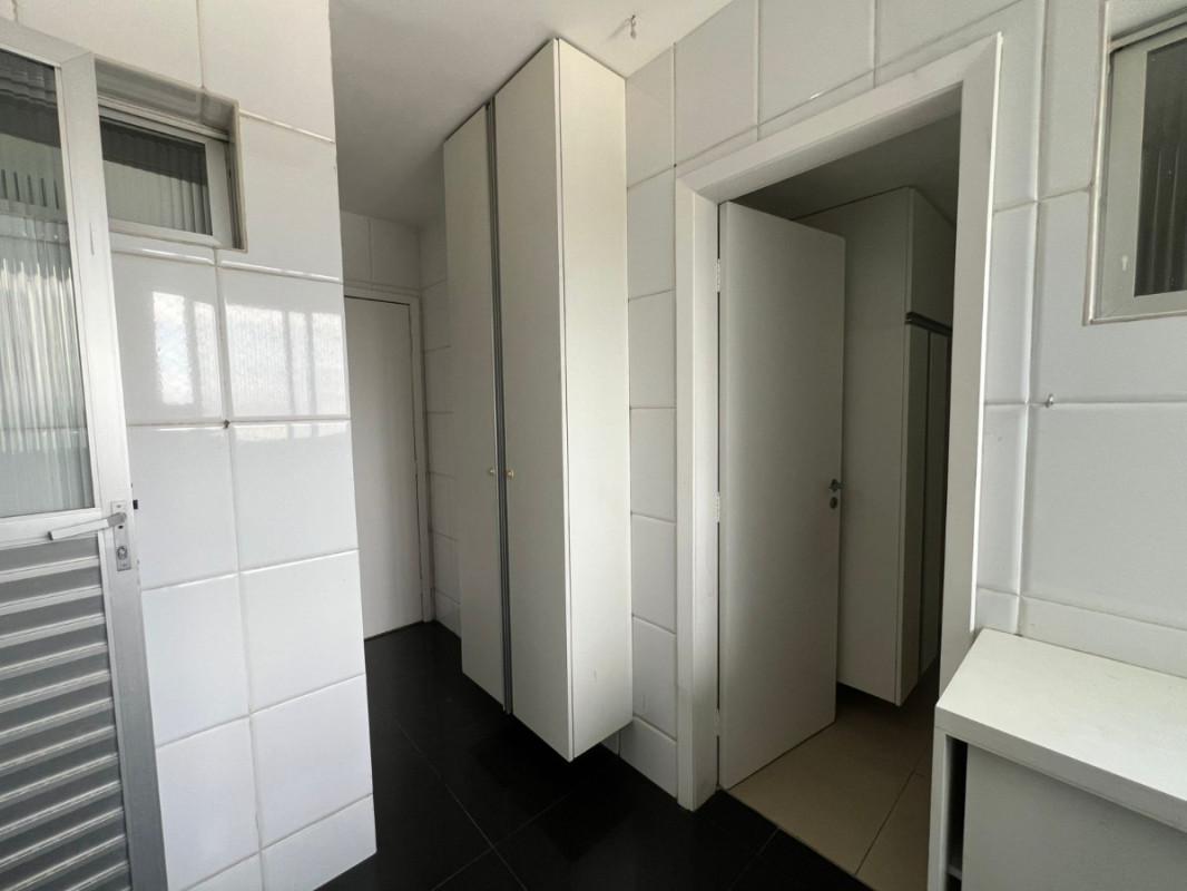 Apartamento, Ipiranga, 4 Quartos, 2 Vagas, 1 Suíte