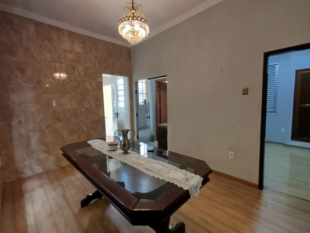 Casa, Carlos Prates, 3 Quartos, 2 Vagas