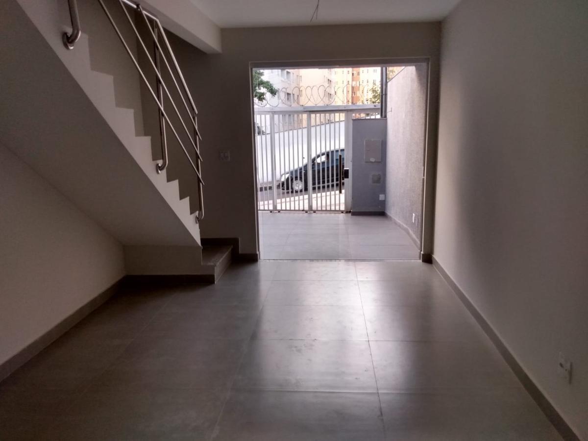 Casa, Planalto, 2 Quartos, 1 Vaga, 1 Suíte