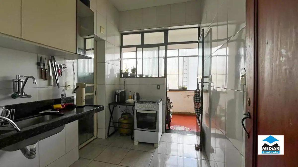 Apartamento, Centro, 3 Quartos, 0 Vaga, 1 Suíte