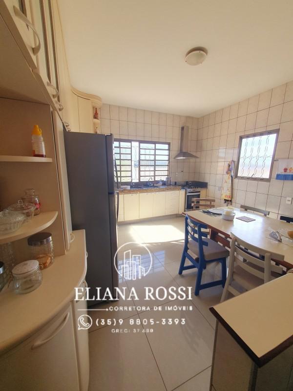 Casa, Campos Elíseos, 3 Quartos, 2 Vagas, 1 Suíte