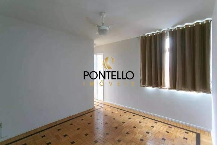 Apartamento, Floresta, 2 Quartos, 0 Vaga