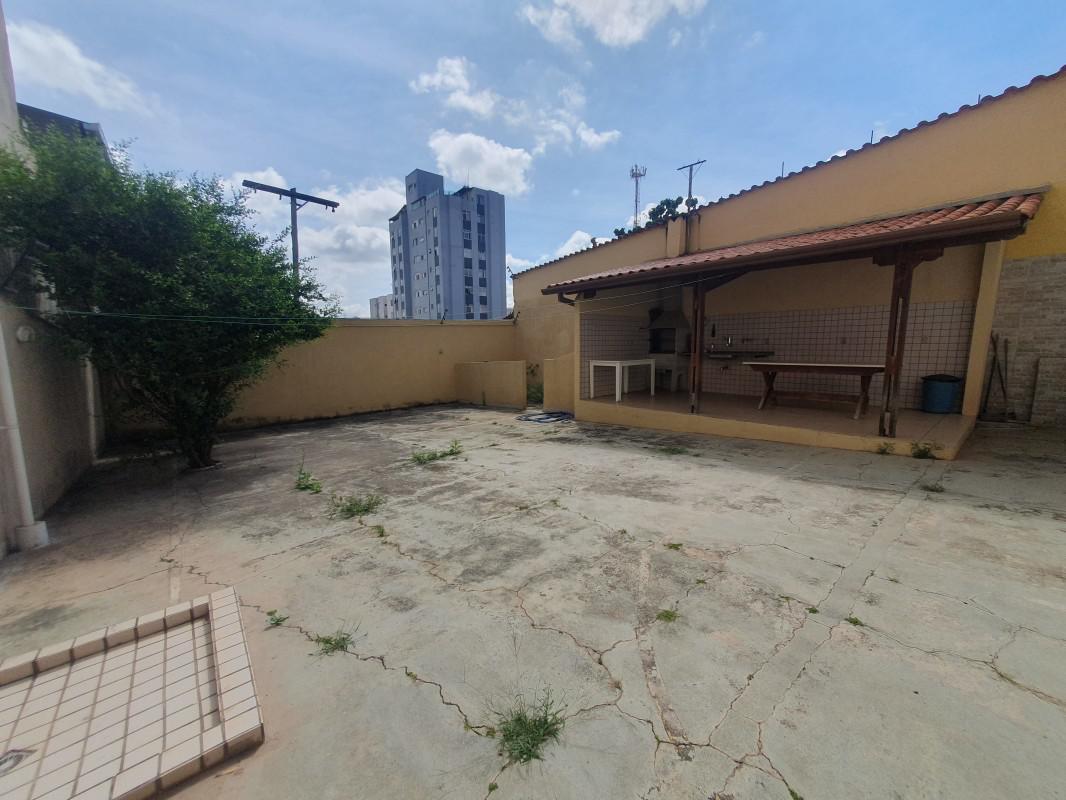 Casa, Jardim América, 4 Quartos, 4 Vagas, 1 Suíte