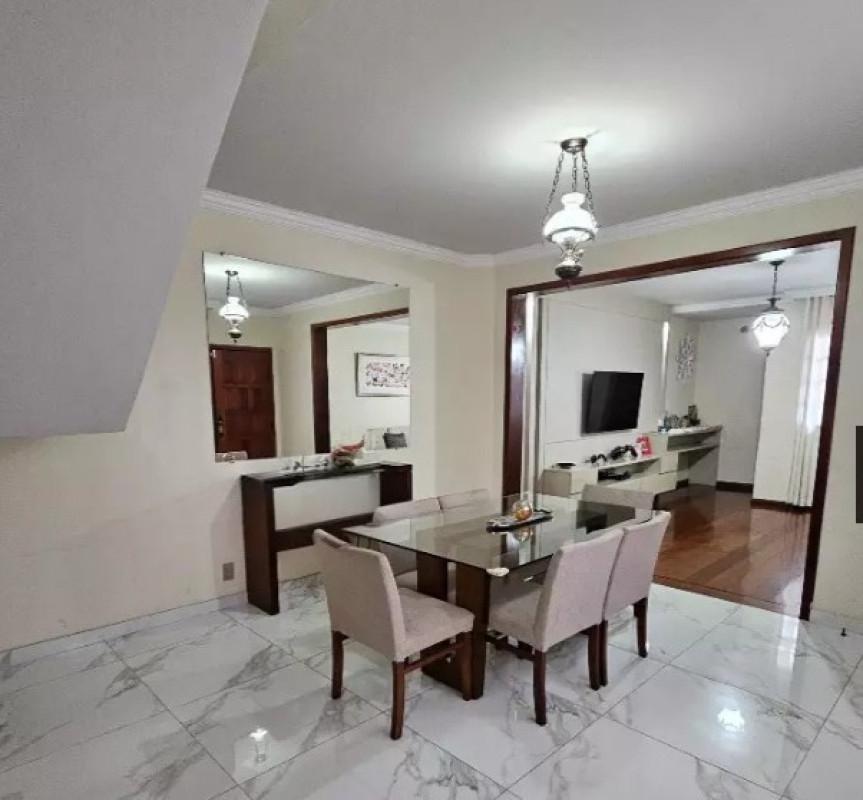Casa, Castelo, 3 Quartos, 3 Vagas, 2 Suítes