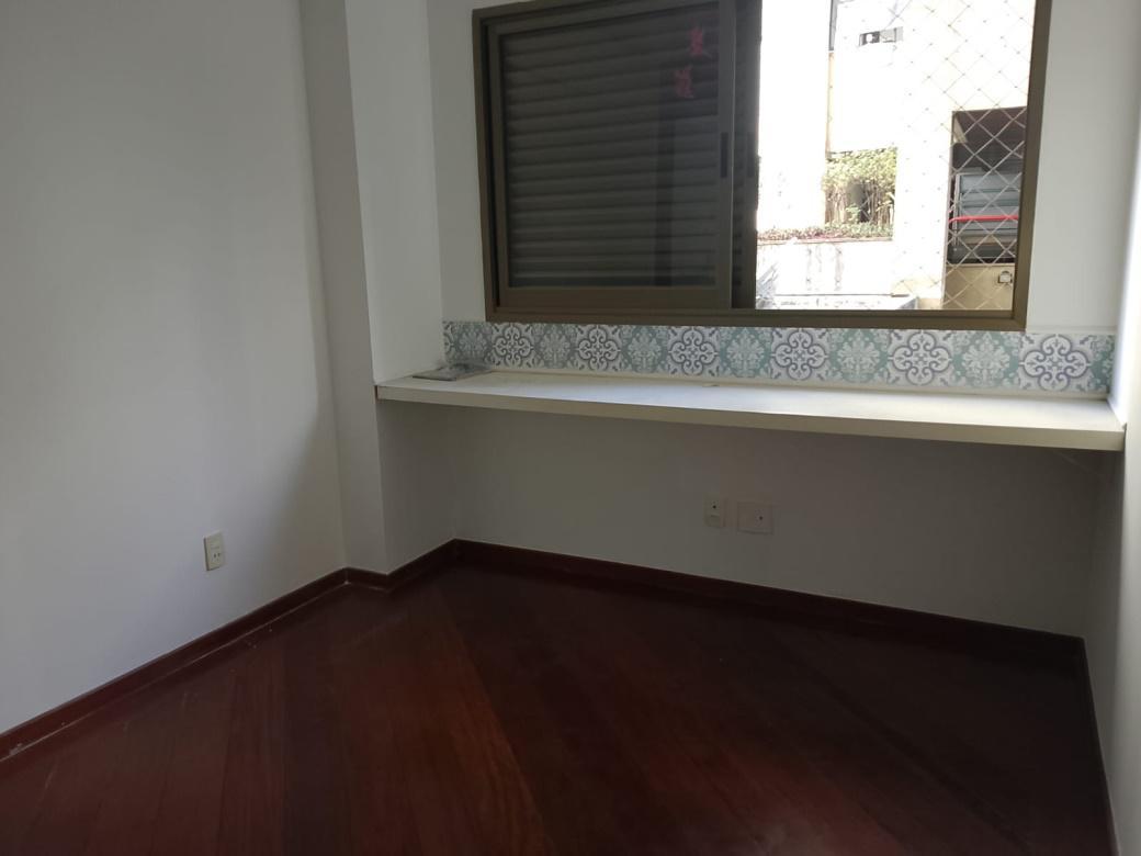 Apartamento, Funcionários, 3 Quartos, 2 Vagas, 1 Suíte