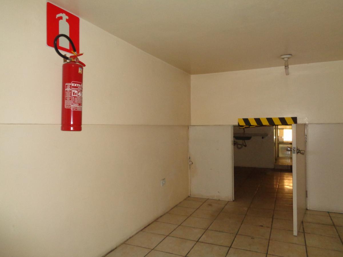 Loja, Centro, 0 Vaga