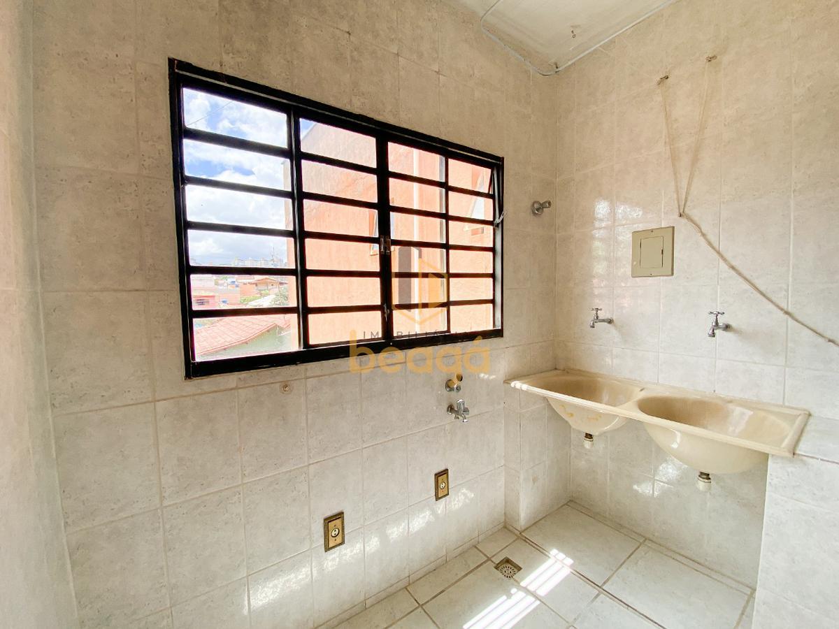 Casa Comercial, Alípio de Melo, 3 Quartos, 0 Vaga, 1 Suíte
